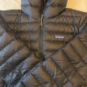 Patagonia Black Puffer Jacket. Men’s Small. Like new condition